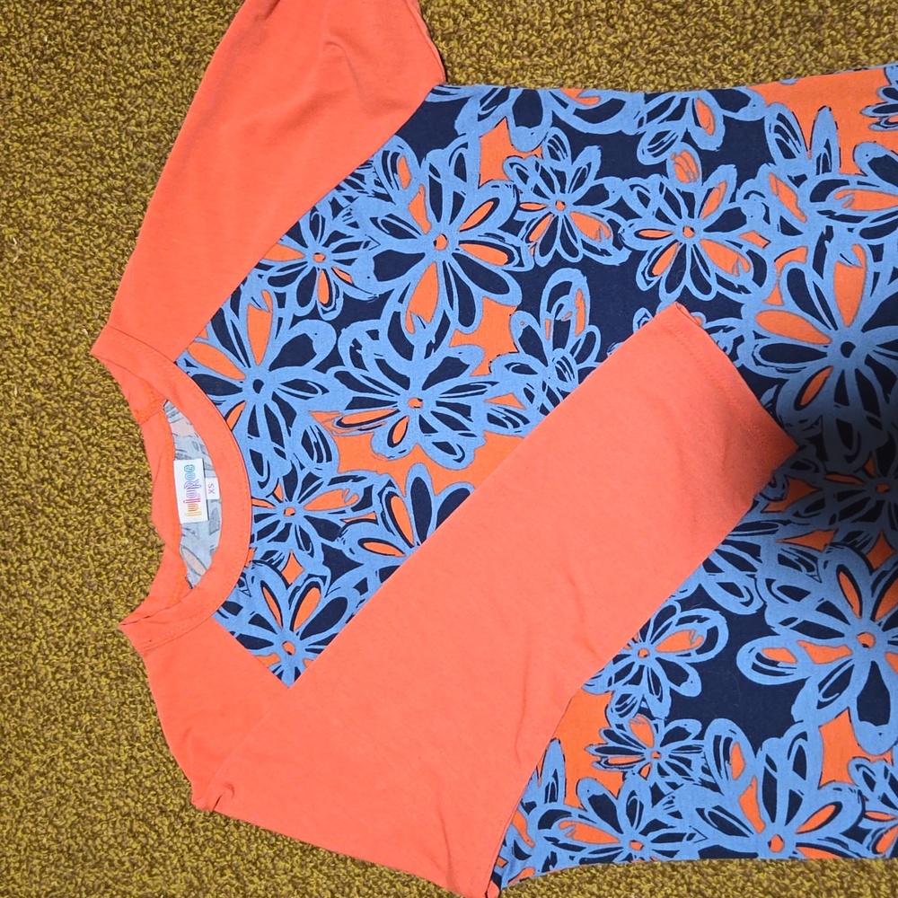 Lularoe 3/4 sleeve shirt size sx